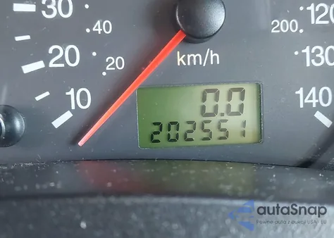 2005 Ford Focus Zx3 from USA, damaged, VIN 3FAFP31N55R157599